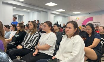После заголовка
